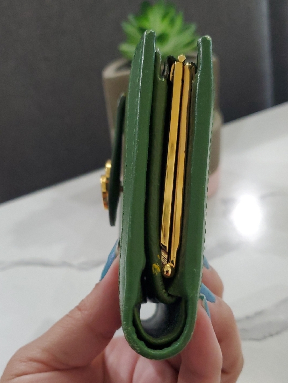 🇮🇹Bvlgari Doppio Tondo Green Leather Snap/Kisslock Wallet💚 - Picture 6 of 16